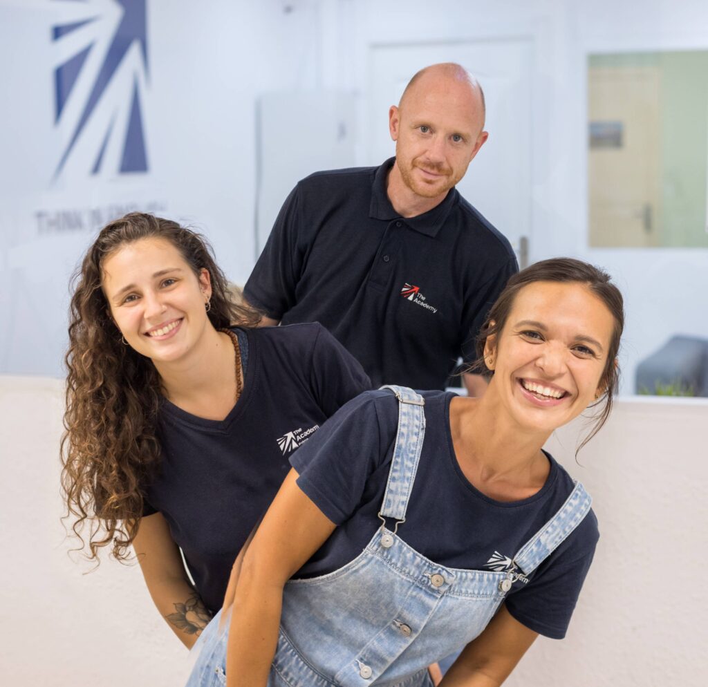 4 Los3 01 The Academy Palma Especialistas en inglés en Mallorca